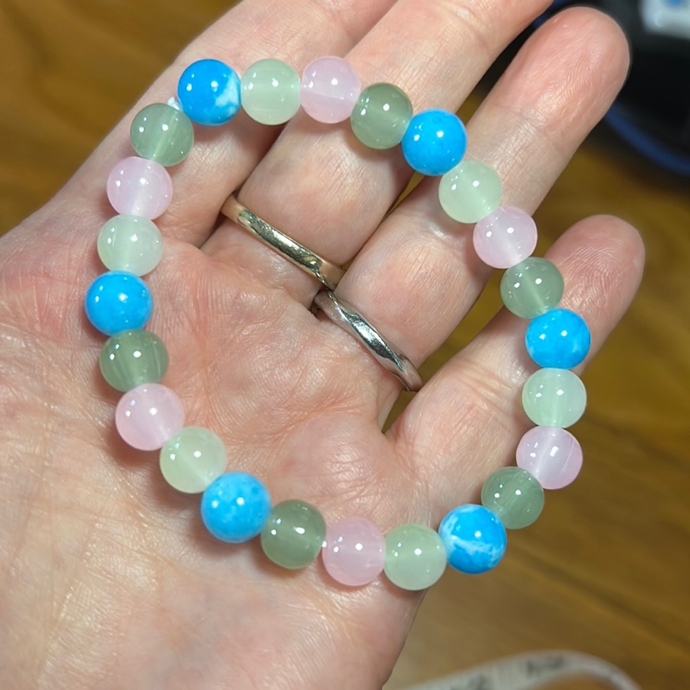 NWT Natural Stone Stress Relief Bead Bracelet